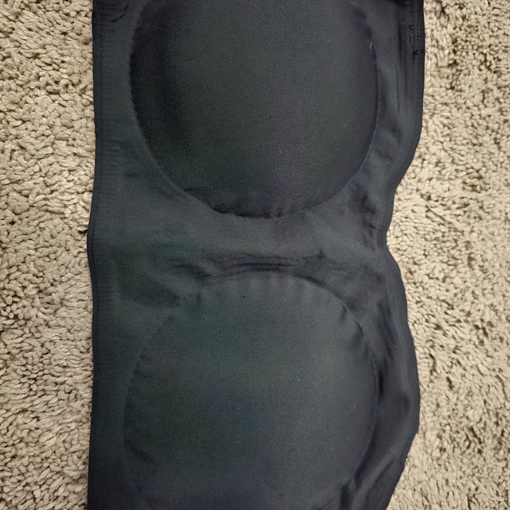 Black Strapless Bra Never Worn Sz Xl Or 36/38 D, DD